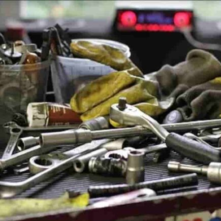 9 Car Repair Useful Tools You Must Have in Your Home Garage-www.justlittlethings.co.uk