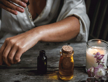 chelsea-shapouri-r40EYKVyutI-unsplash